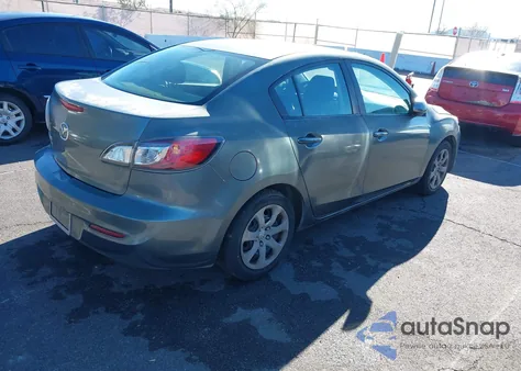 2012 Mazda Mazda3 I Sport из США, поврежденный, VIN JM1BL1UF8C1590774